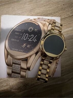 Michael Kors Gold Tone Crystal Link Smartwatch